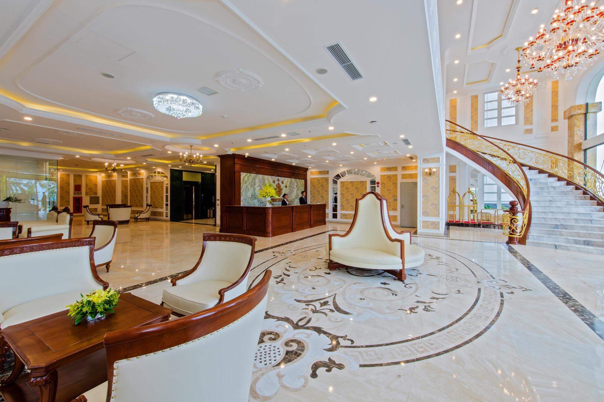Eden Ocean View Hotel Da Nang Exterior photo