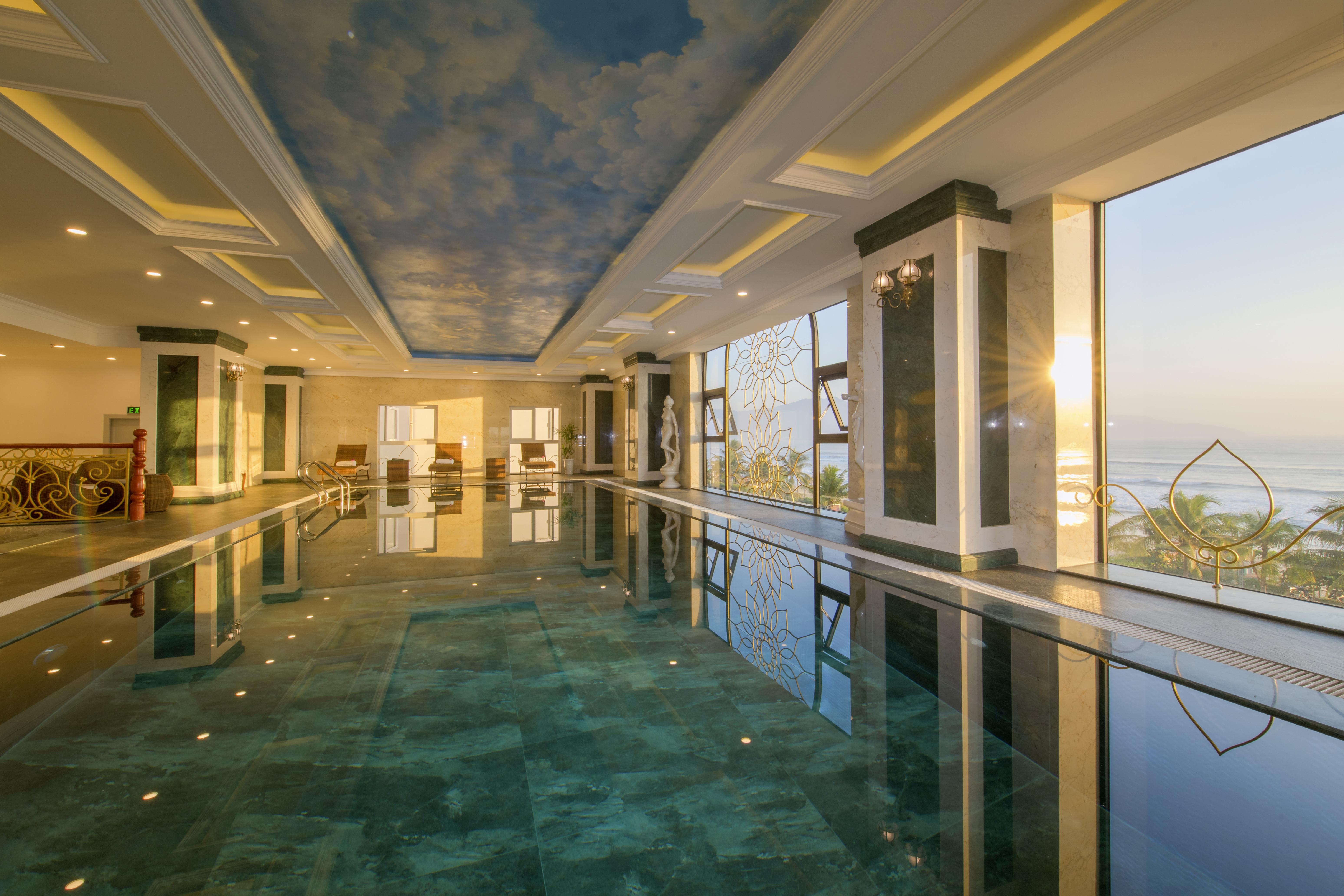 Eden Ocean View Hotel Da Nang Exterior photo