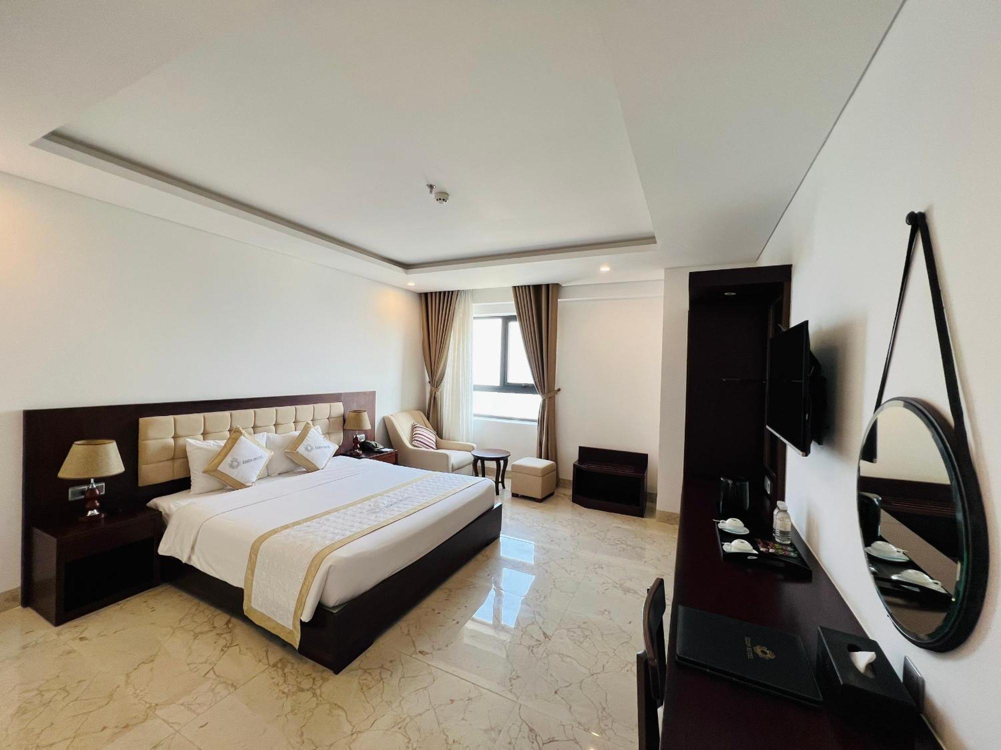 Eden Ocean View Hotel Da Nang Exterior photo