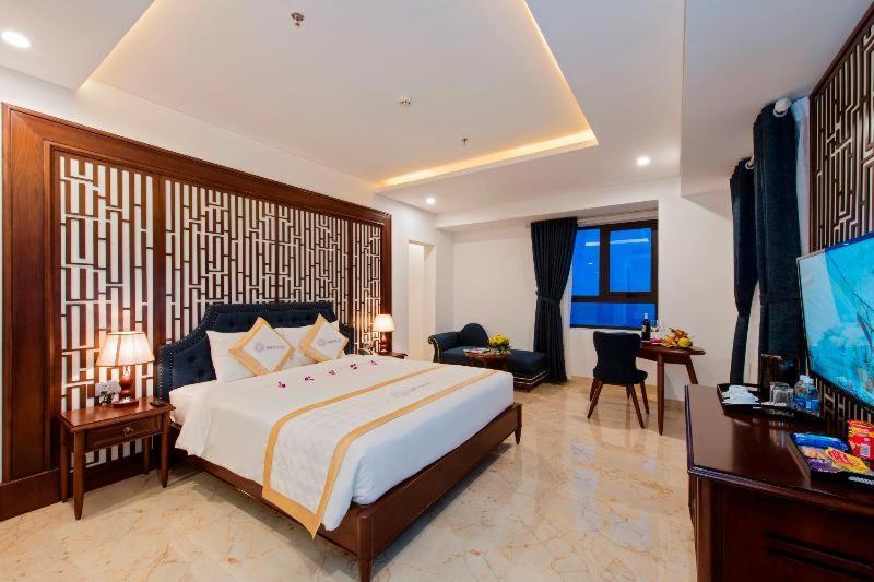 Eden Ocean View Hotel Da Nang Room photo