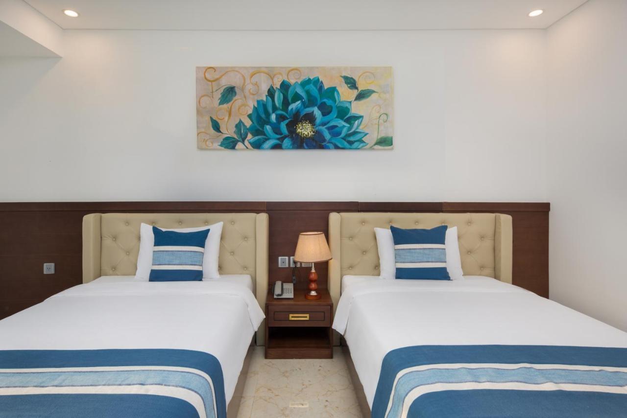 Eden Ocean View Hotel Da Nang Exterior photo