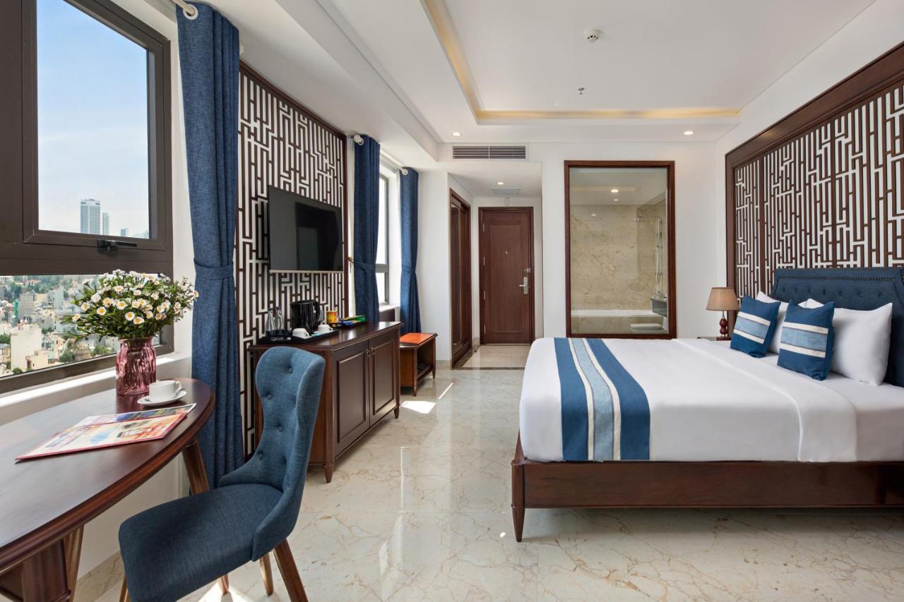 Eden Ocean View Hotel Da Nang Exterior photo