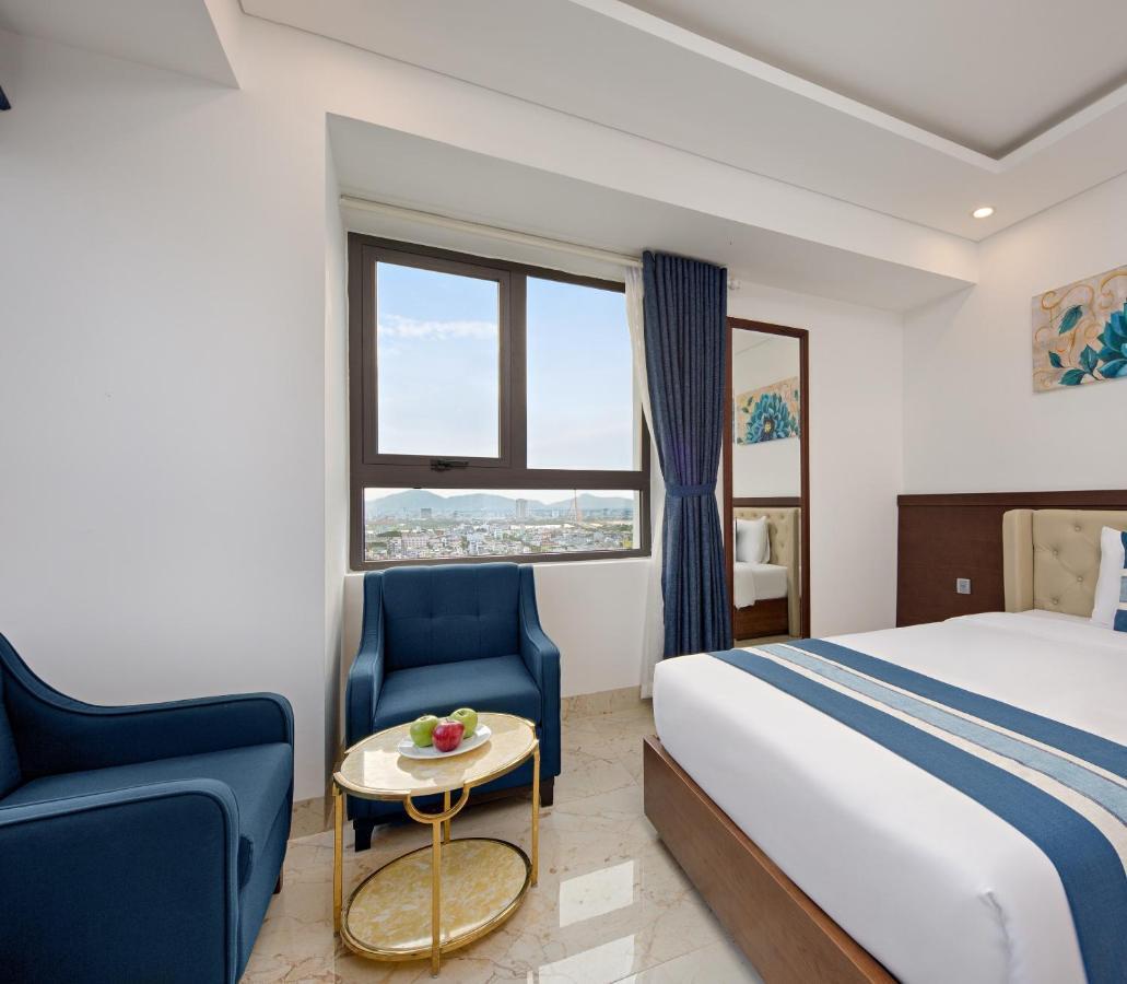 Eden Ocean View Hotel Da Nang Exterior photo